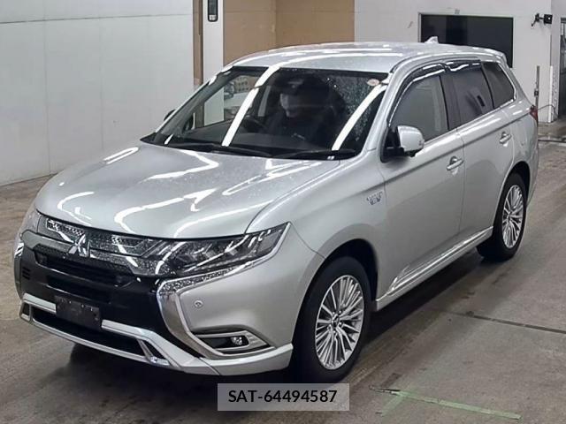 Mitsubishi OUTLANDER PHEV 2021-08 8855550-5