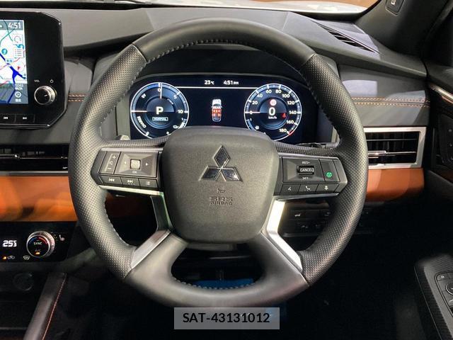 Mitsubishi OUTLANDER PHEV 2022-01 8855700-11