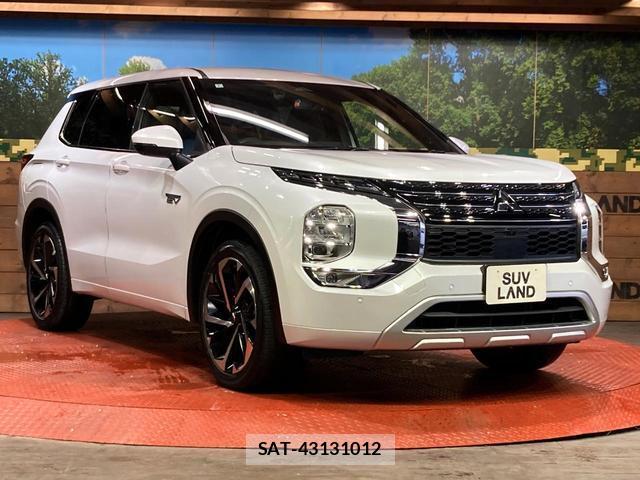 Mitsubishi OUTLANDER PHEV 2022-01 8855700-16