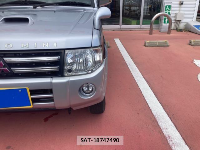 Mitsubishi PAJERO MINI 2011-08 8854610-2