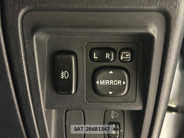 Mitsubishi PAJERO MINI 2010-10 8855203-4