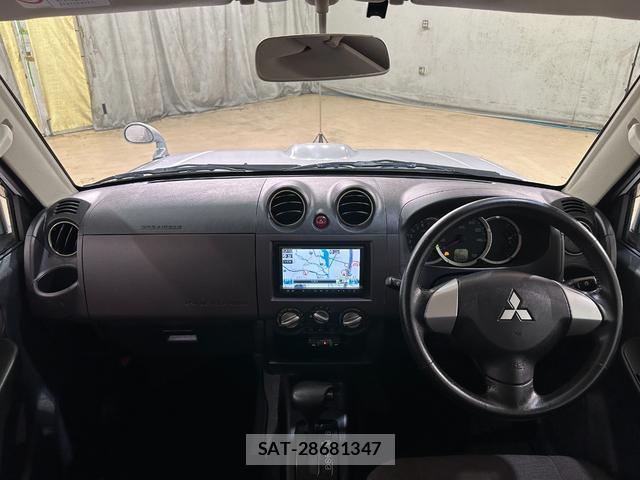 Mitsubishi PAJERO MINI 2010-10 8855203-6