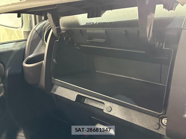 Mitsubishi PAJERO MINI 2010-10 8855203-9