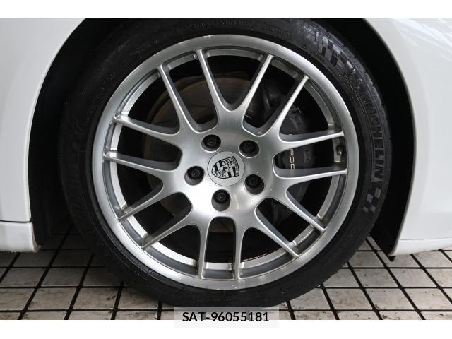 Porsche PANAMERA 2012-04 8855982-8