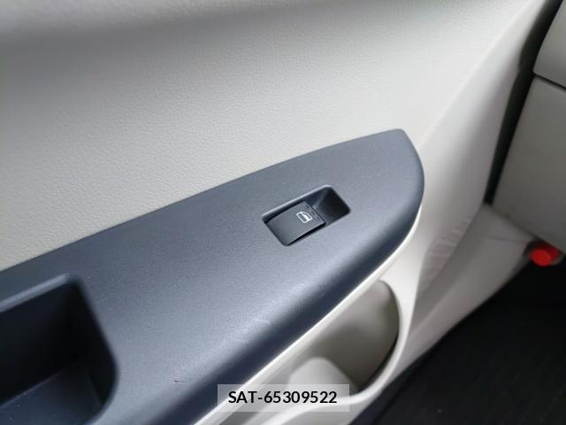 Toyota PASSO 2019-09 8854133-12