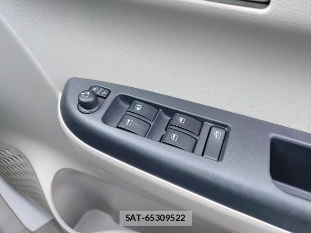 Toyota PASSO 2019-09 8854133-13