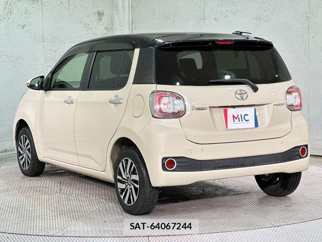 Toyota PASSO 2018-04 8855643-16