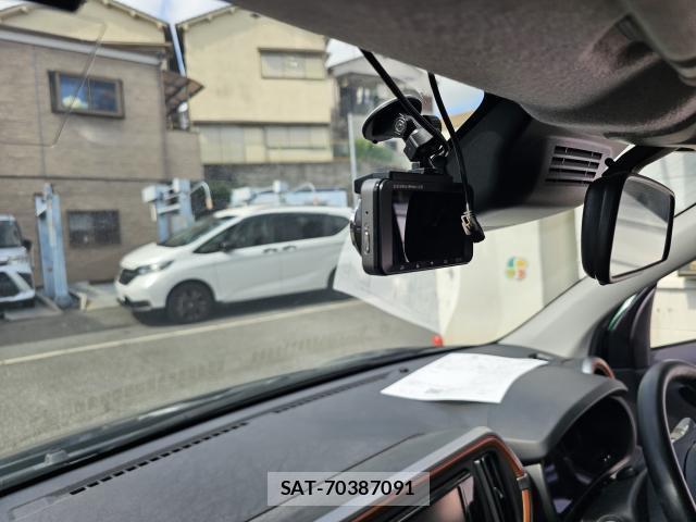 Toyota PASSO 2019-09 8855672-9