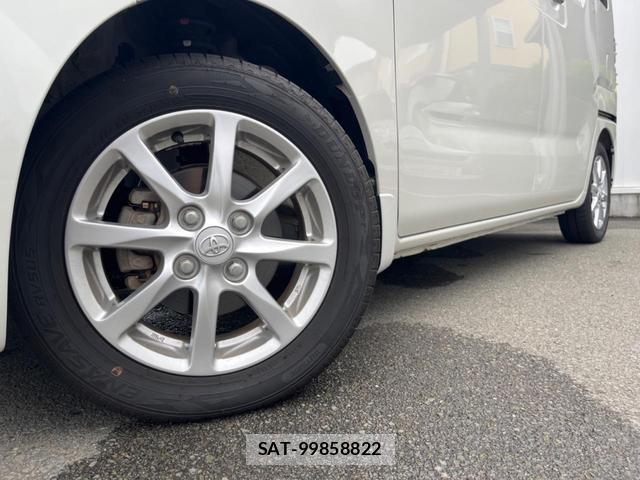Toyota Pixis Mega 2016-11 8854306-12