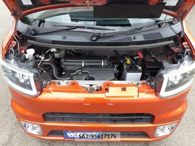 Toyota Pixis Mega 2022-03 8856052-5
