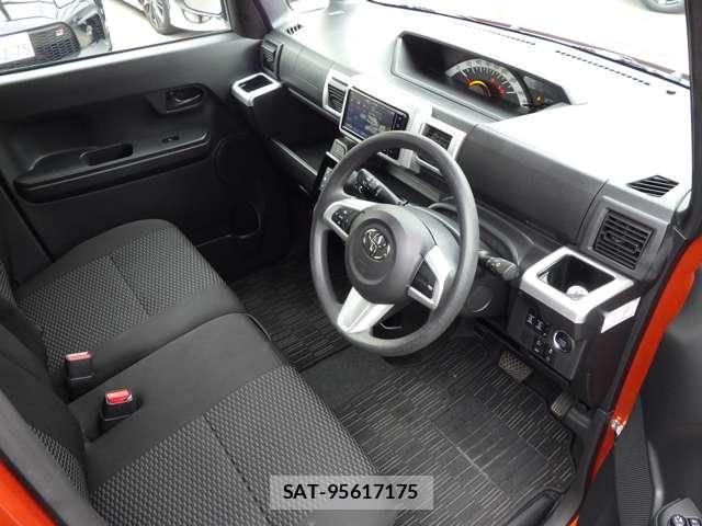Toyota Pixis Mega 2022-03 8856052-6