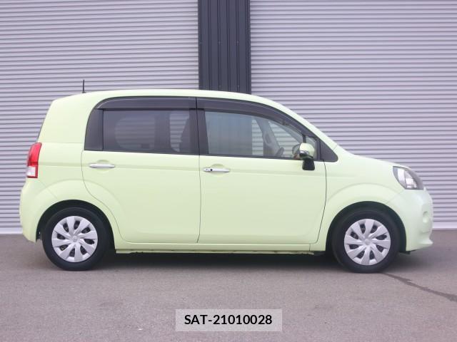 Toyota PORTE 2013-08 8856031-3