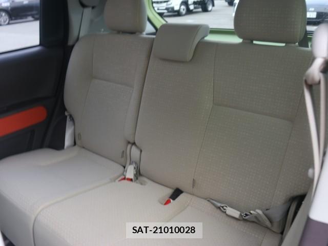 Toyota PORTE 2013-08 8856031-6