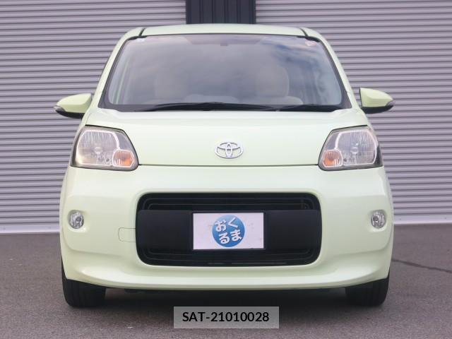 Toyota PORTE 2013-08 8856031-9