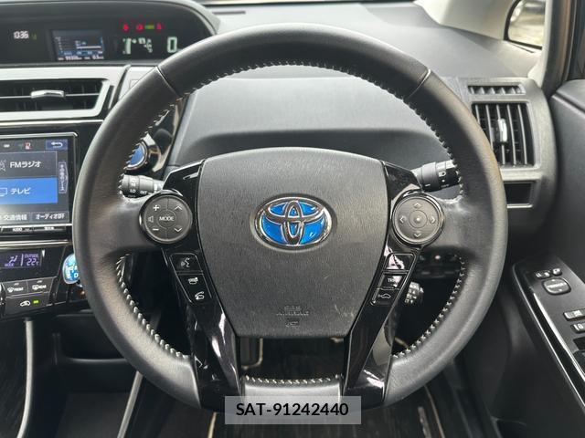Toyota PRIUS ALPHA 2018-06 8854078-10