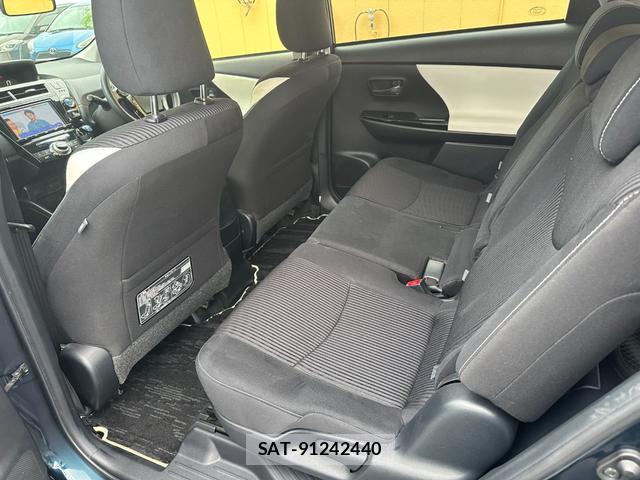 Toyota PRIUS ALPHA 2018-06 8854078-14