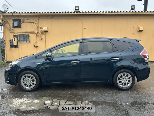 Toyota PRIUS ALPHA 2018-06 8854078-19