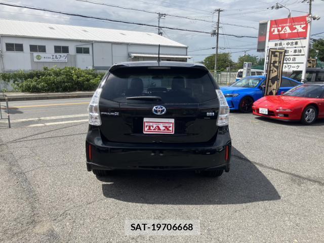 Toyota PRIUS ALPHA 2012-11 8854914-14