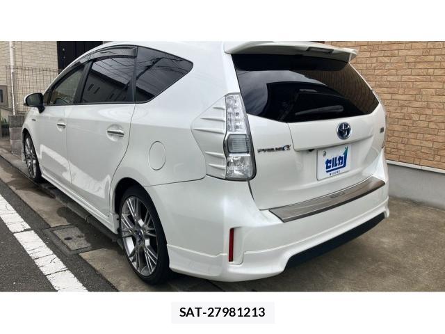 Toyota PRIUS ALPHA 2014-09 8854950-13