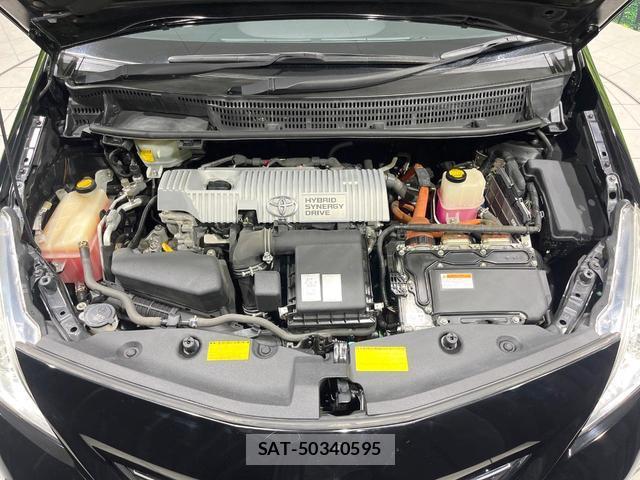 Toyota PRIUS ALPHA 2014-01 8855975-17