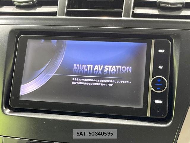 Toyota PRIUS ALPHA 2014-01 8855975-2