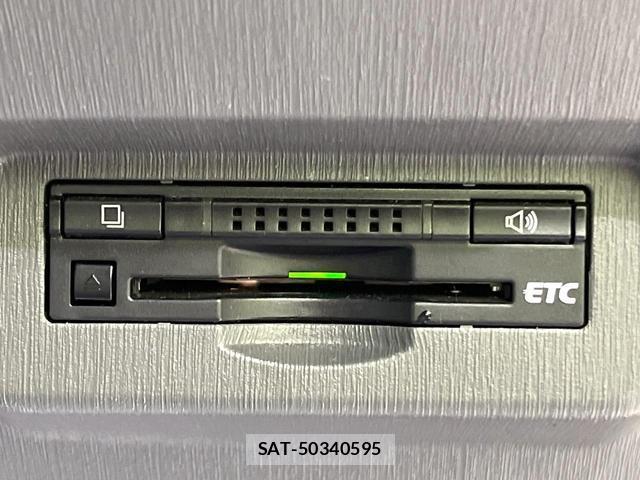 Toyota PRIUS ALPHA 2014-01 8855975-5