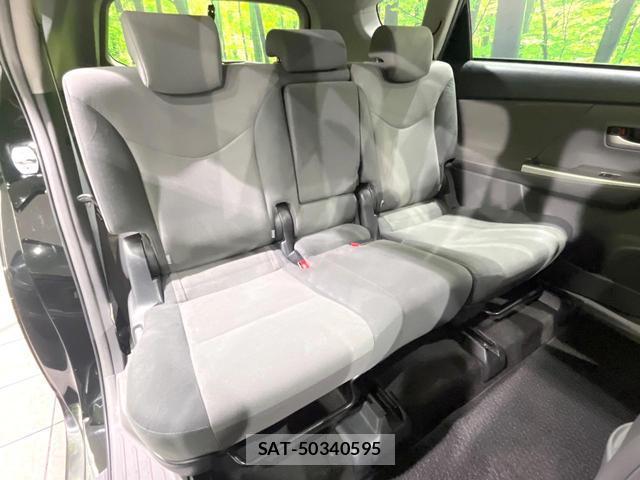 Toyota PRIUS ALPHA 2014-01 8855975-8