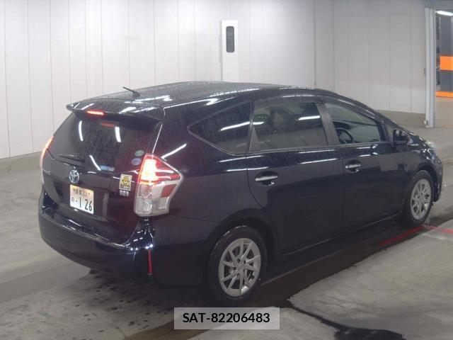 Toyota PRIUS ALPHA 2021-03 8856349-1