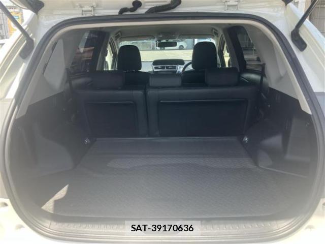 Toyota PRIUS ALPHA 2015-08 8856726-6
