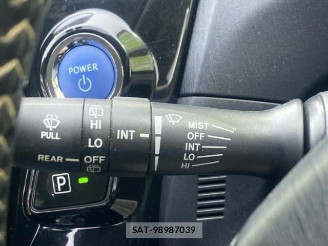 Toyota PRIUS ALPHA 2017-09 8857116-16