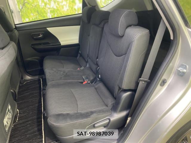 Toyota PRIUS ALPHA 2017-09 8857116-6