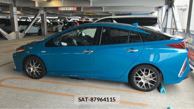 Toyota PRIUS PHV 2017-12 8855342-10