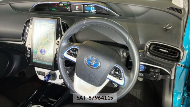Toyota PRIUS PHV 2017-12 8855342-16