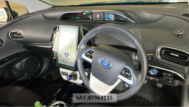 Toyota PRIUS PHV 2017-12 8855342-2