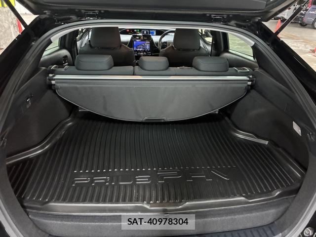 Toyota PRIUS PHV 2020-08 8856657-18