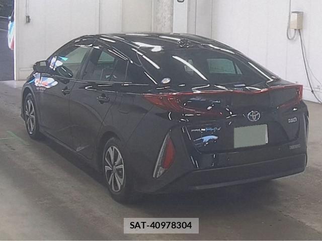 Toyota PRIUS PHV 2020-08 8856657-4