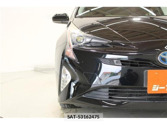 Toyota PRIUS 2016-02 8853895-15