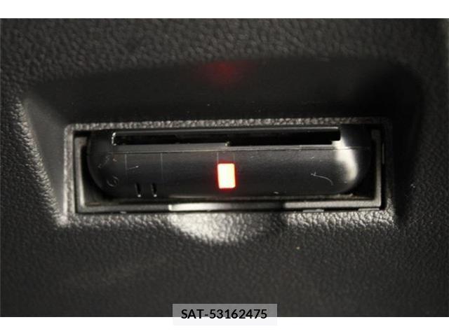 Toyota PRIUS 2016-02 8853895-3