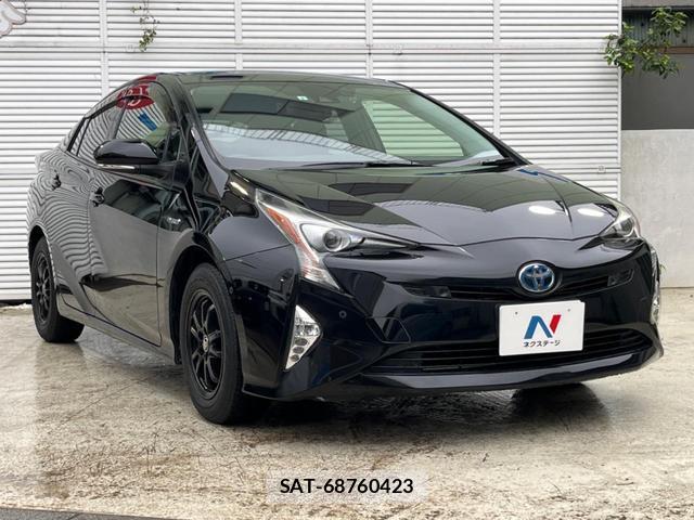 Toyota PRIUS 2017-09 8853913-16