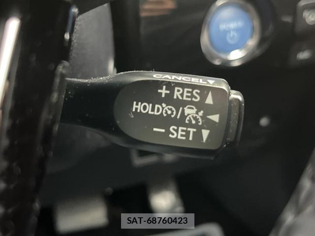 Toyota PRIUS 2017-09 8853913-4