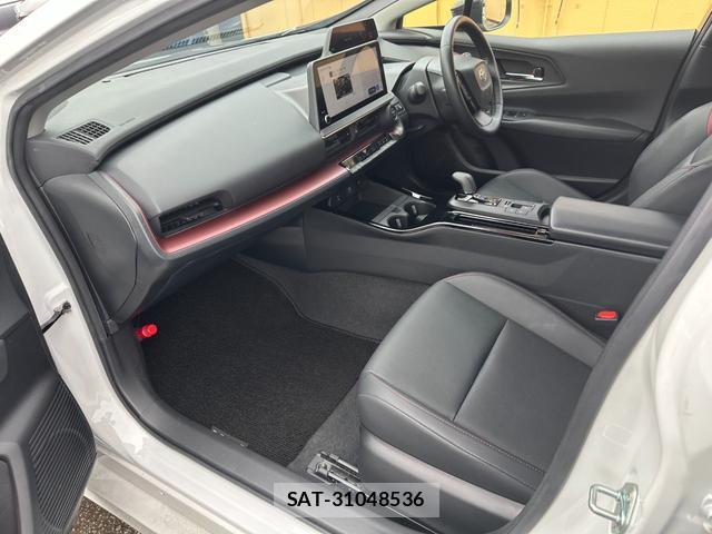 Toyota PRIUS 2023-04 8854077-12