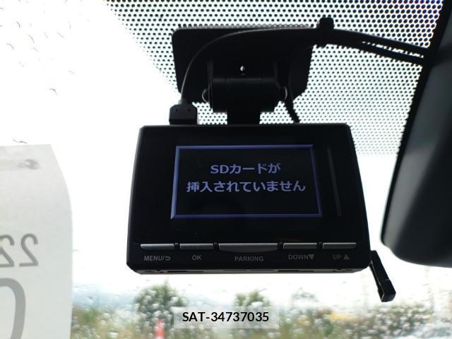Toyota PRIUS 2020-09 8854118-16