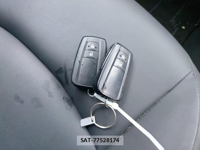 Toyota PRIUS 2019-09 8854134-14