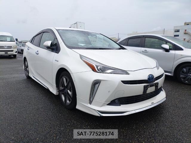 Toyota PRIUS 2019-09 8854134-3