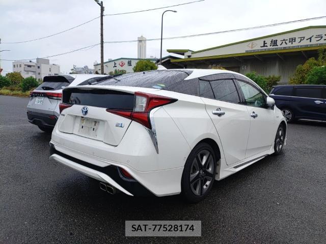 Toyota PRIUS 2019-09 8854134-4