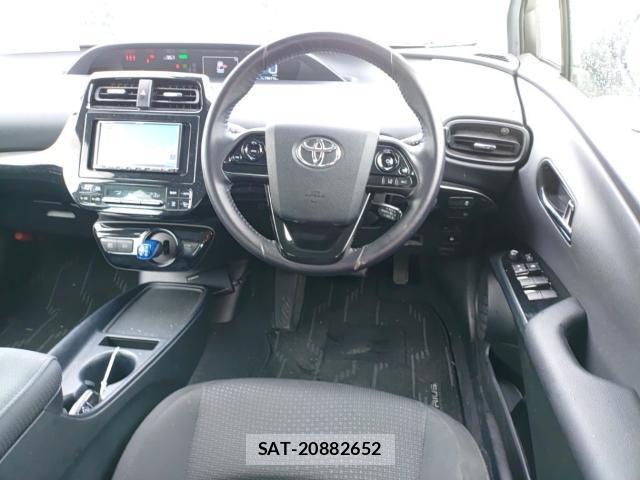 Toyota PRIUS 2021-09 8854181-2