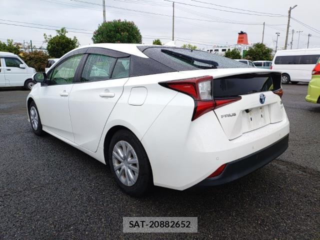 Toyota PRIUS 2021-09 8854181-5