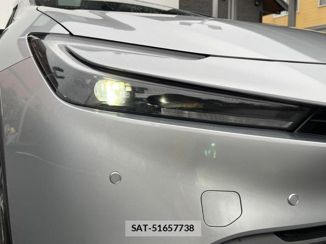 Toyota PRIUS 2023-09 8854304-11
