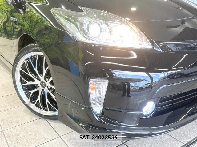 Toyota PRIUS 2014-03 8854336-11