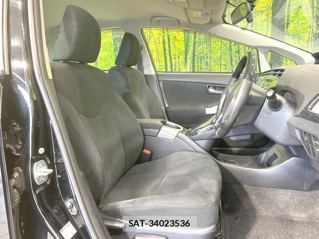 Toyota PRIUS 2014-03 8854336-7